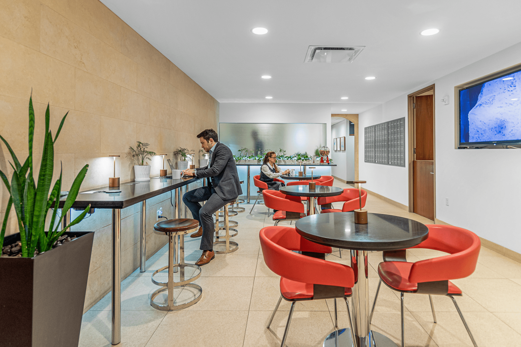 Coworking and shared office space in Rockefeller Center